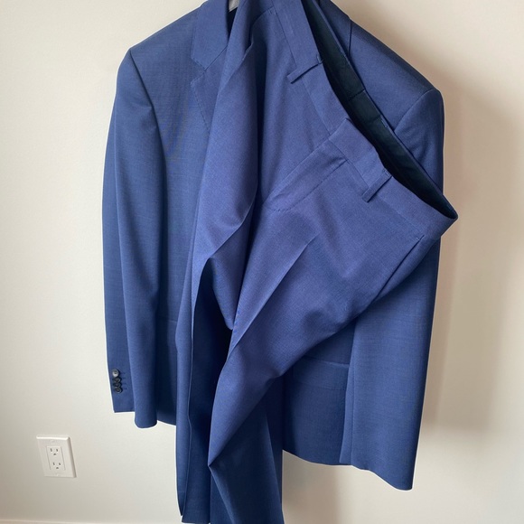 Hugo Boss Suit Jacket & Pants - Picture 2 of 9